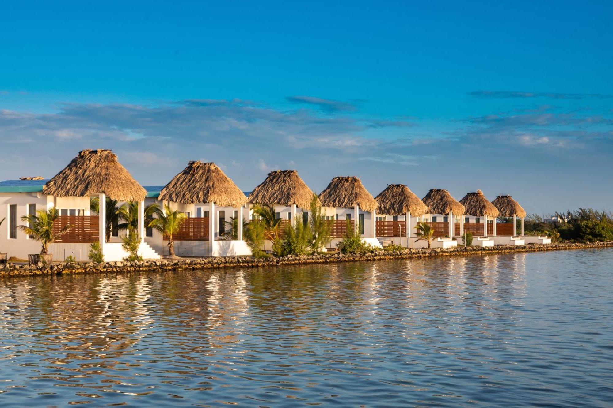 Turtle Island Resort Сан-Педро Экстерьер фото